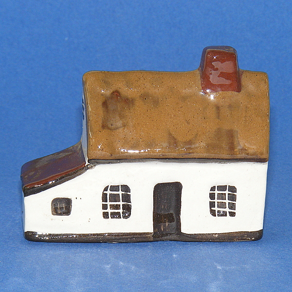 Image of Mudlen End Studio model No 18 Mudlen End